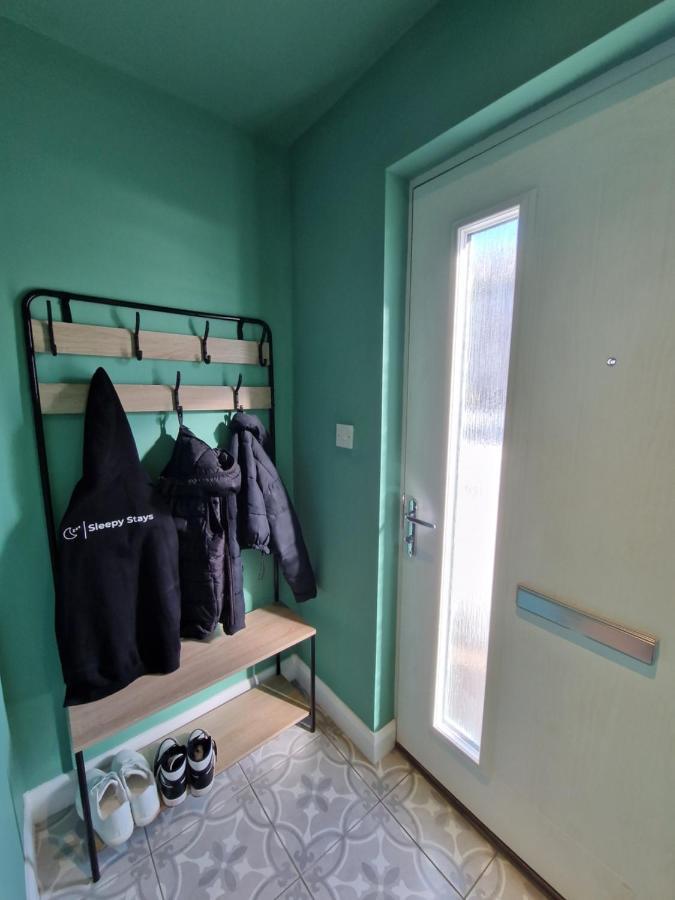 3 Bedroom Stylish Home Merthyr Merthyr Tydfil Exteriör bild