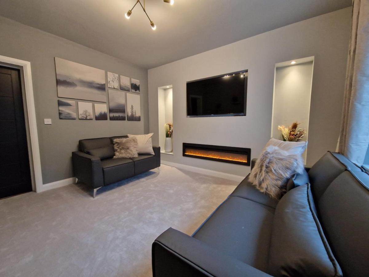 3 Bedroom Stylish Home Merthyr Merthyr Tydfil Exteriör bild