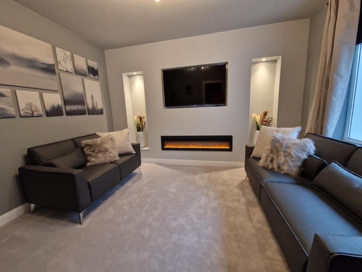 3 Bedroom Stylish Home Merthyr Merthyr Tydfil Exteriör bild